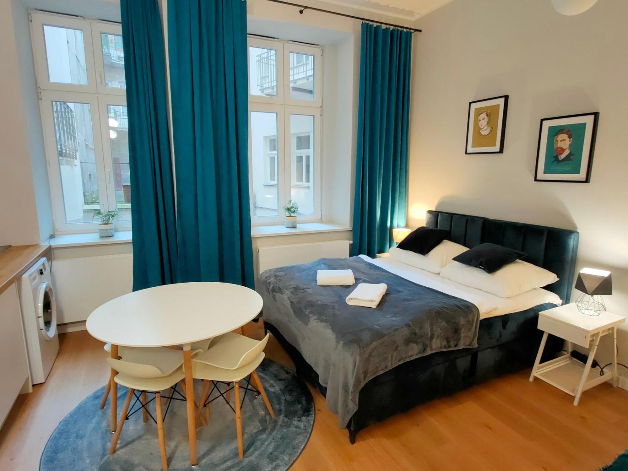 Hugo Vip Apartments Krasków Εξωτερικό φωτογραφία