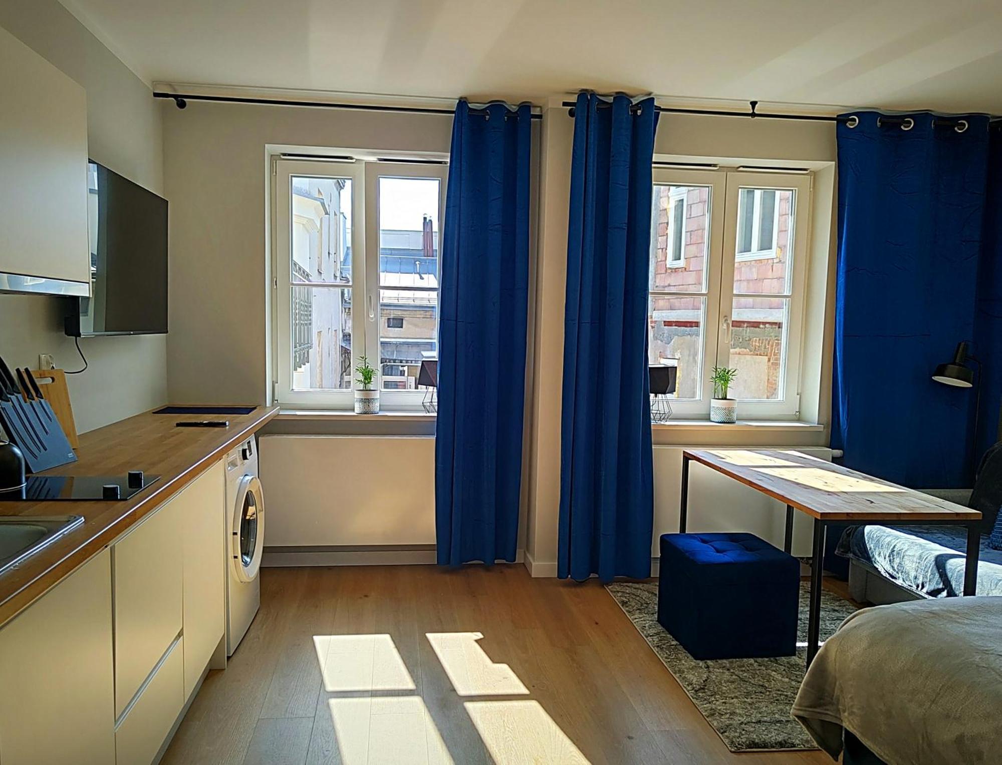 Hugo Vip Apartments Krasków Εξωτερικό φωτογραφία